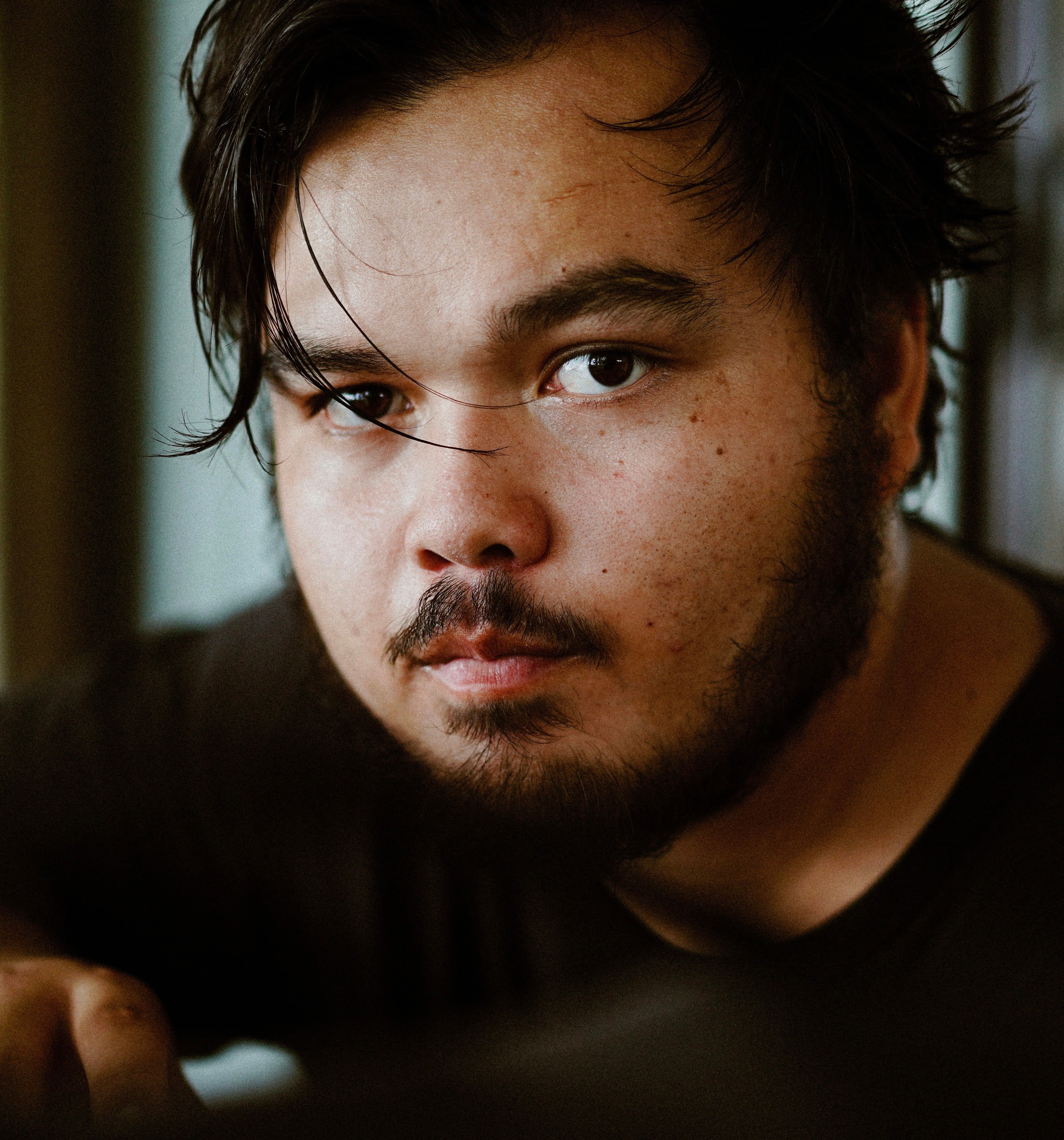 Portrait de Tia, creatif audiovisuel base a Tahiti